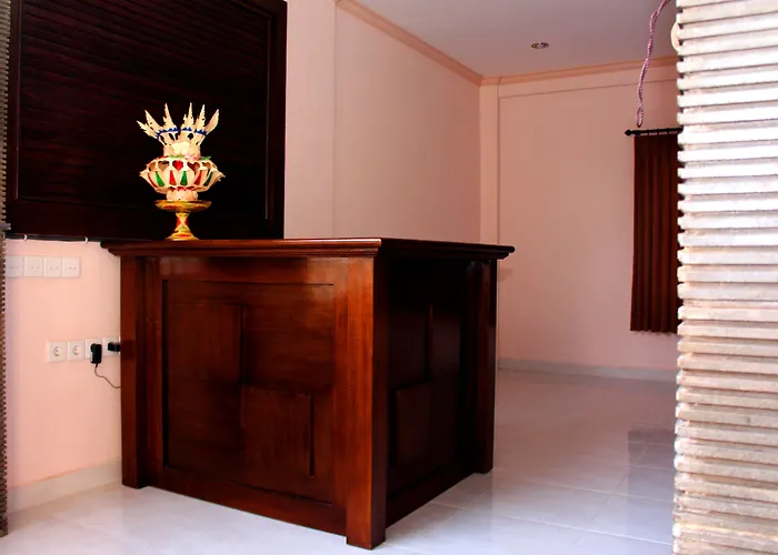 3 Mertha Guest house Kuta (Bali)